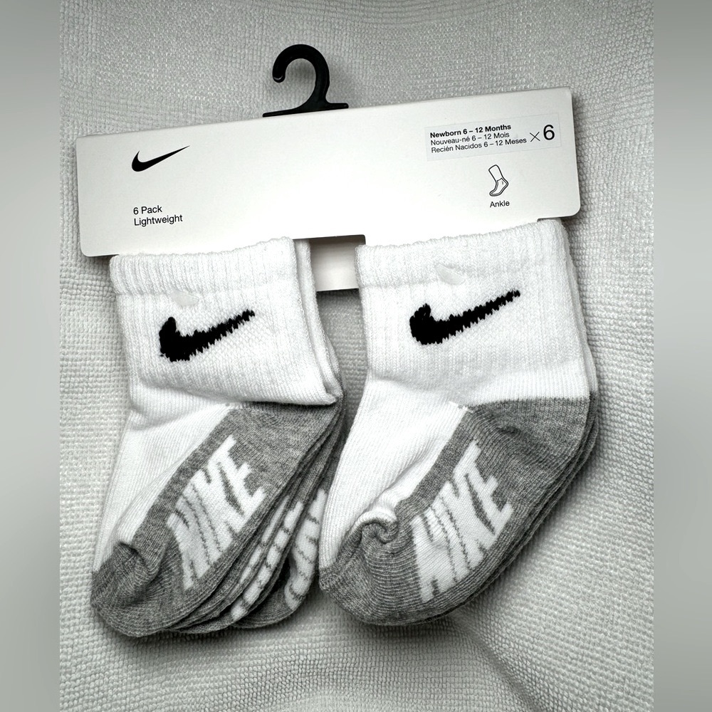 NIKE Infant Boys or Girls Logo Socks, Pack of 6. Size 6-12 months - Picture 4 of 4